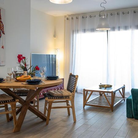 Green View Luxury Appartment In New Complex Pueblo Majorero Next To Golf Course 5 Min Walk From The Beach And Atlantico Shopping Centre In Caleta De Fuste Next To Cassino And Elba Sara Hotel 2 Bedrooms 2 Bathrooms Huge Terace! Екстериор снимка